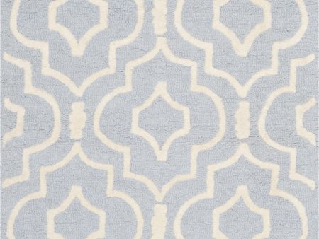 Safavieh Cambridge 141 Light Blue Ivory Area Rug For Discount