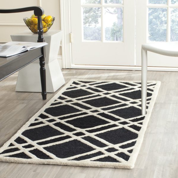 Safavieh Cambridge 142 Black Ivory Area Rug Online now