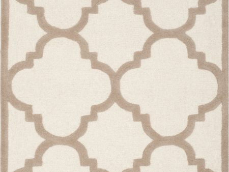 Safavieh Cambridge 140 Ivory Beige Area Rug Fashion