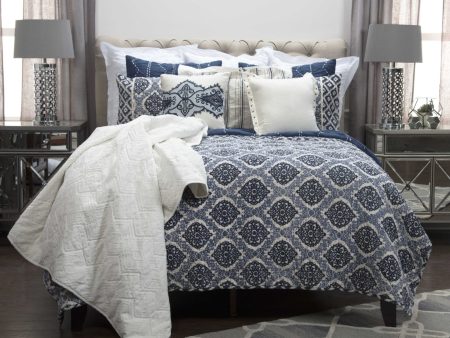 Rizzy BQ4212 Gemma Navy Bedding Supply